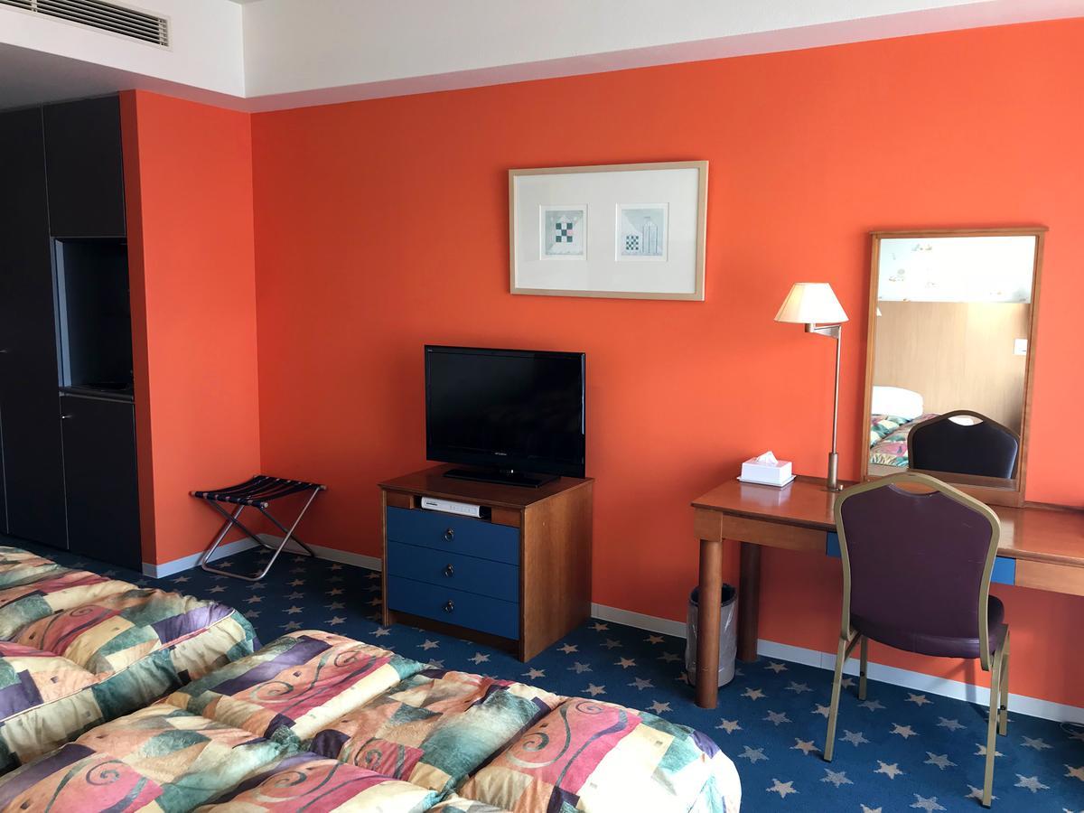 Hotel Seagull Tenpozan Осака Екстериор снимка
